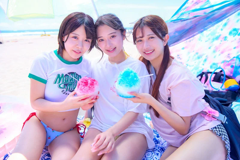 かりん&こなつ&かほ 無料サンプル画像(1) 【ヴイヴイシー】